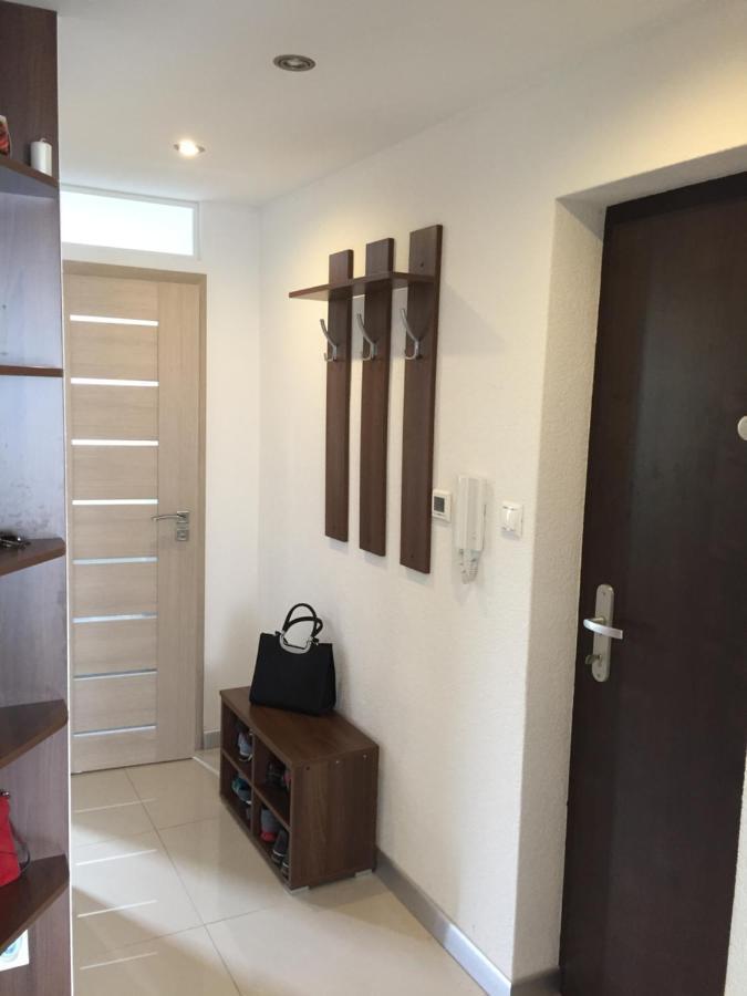 City Centre Apartment Liptovsky Mikulas Luaran gambar